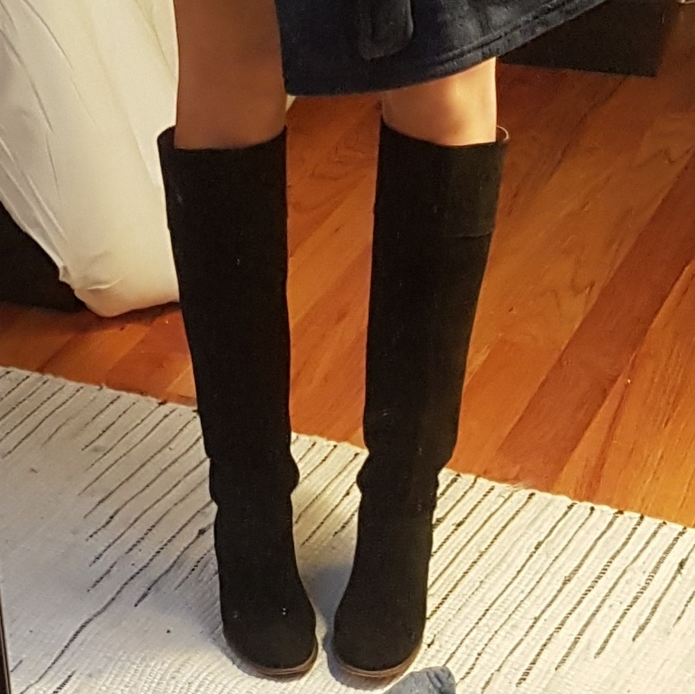 Black suede boots